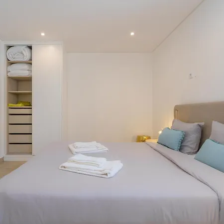 Porto Dinheiro, With Ocean View Villa *